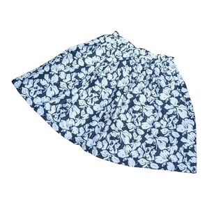 Unique Vintage Circle Skirt Black & White Floral size XL